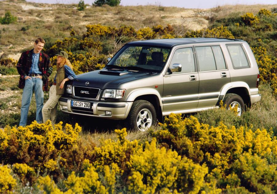  Opel Monterey 3.5 V6 Limited 1998 года  (фото 32 из 36)